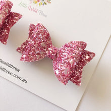 Load image into Gallery viewer, Pink Galaxy Dolly Pig Tail Set
