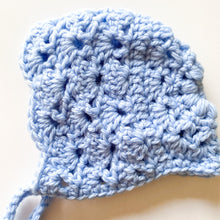 Load image into Gallery viewer, Newborn Bonnet - Apricot Style - Baby Blue
