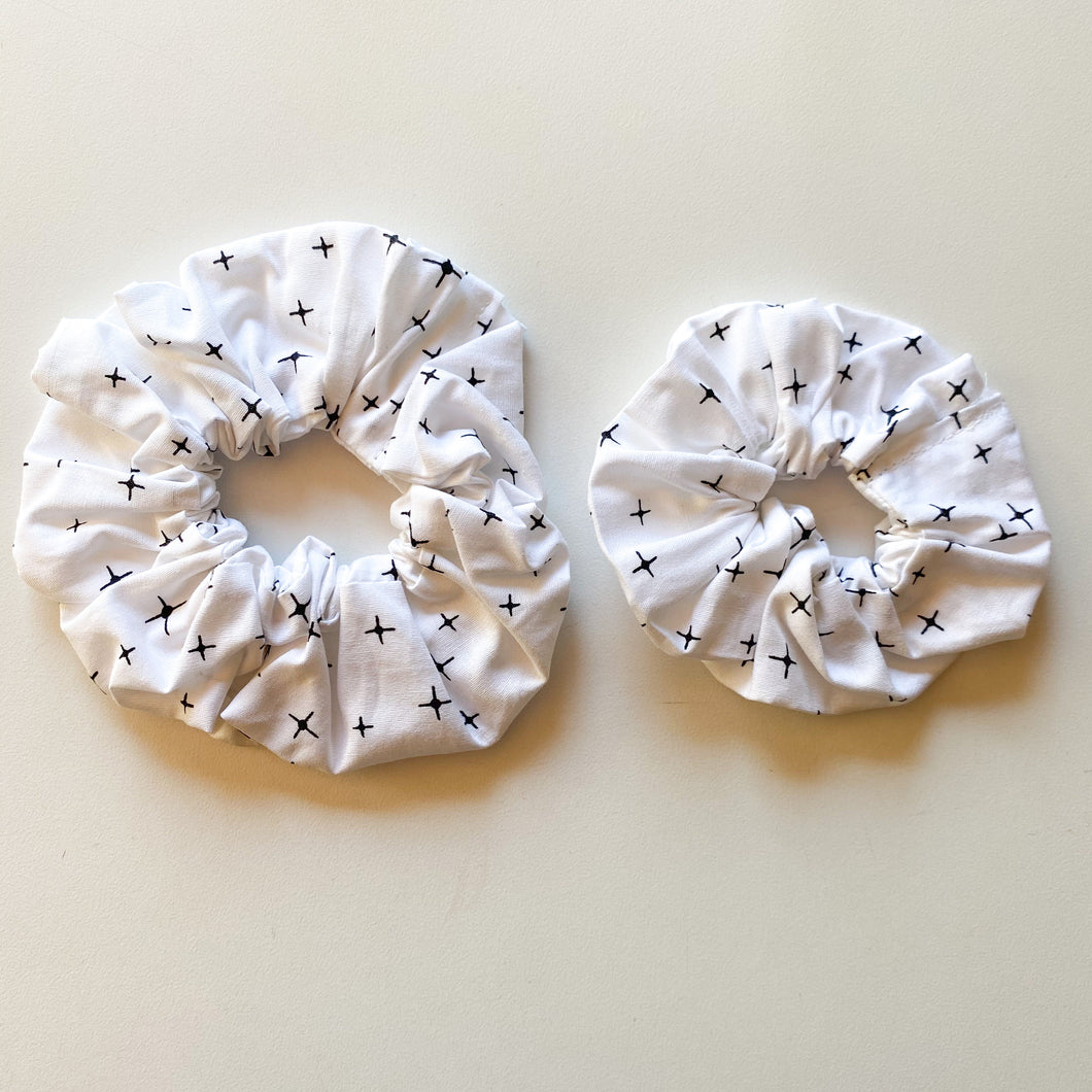 Mummy & Me Matching Scrunchies - Black & White