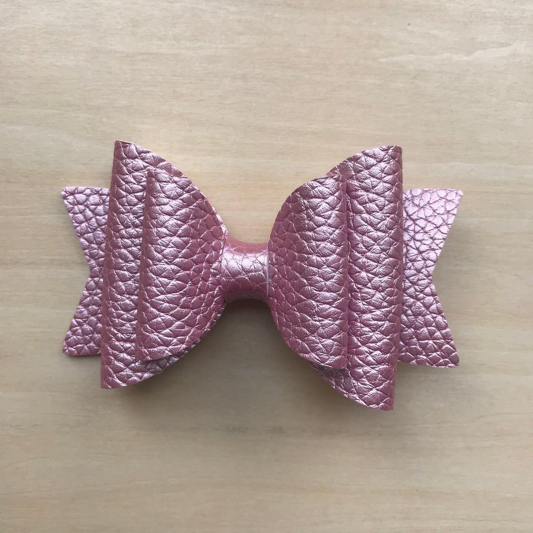 Dolly Bow Clip - Pink Pearl
